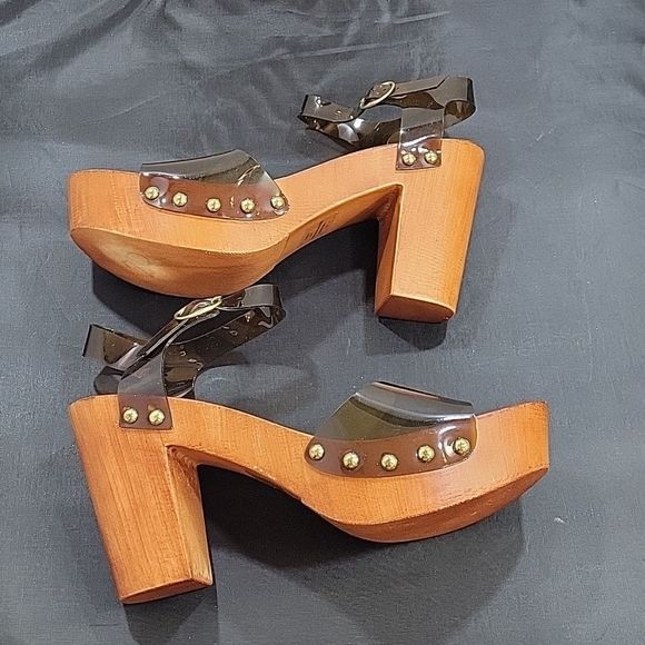 BRAND NEW MADDEN GIRL WOMEN’S LIFFT HEELED SANDAL - Picture 15 of 16